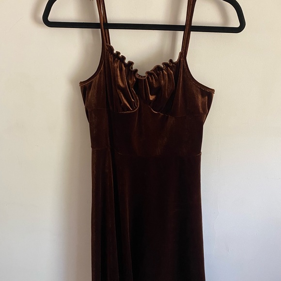 ROMWE Dresses & Skirts - ROMWE Chocolate Brown‎ Velvet Dress 90s Y2K Grunge